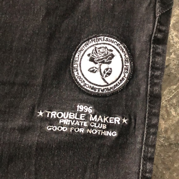 Black Graphic Print/Patch Jeggings - Picture 3 of 6